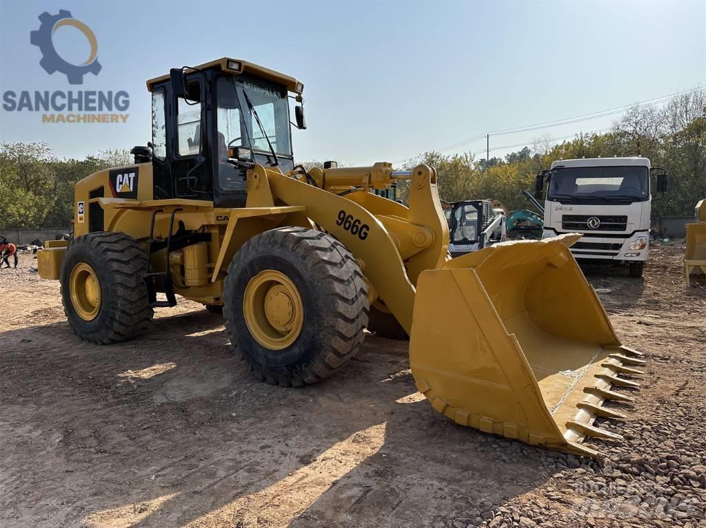 CAT 966 G Kolesni nakladalci