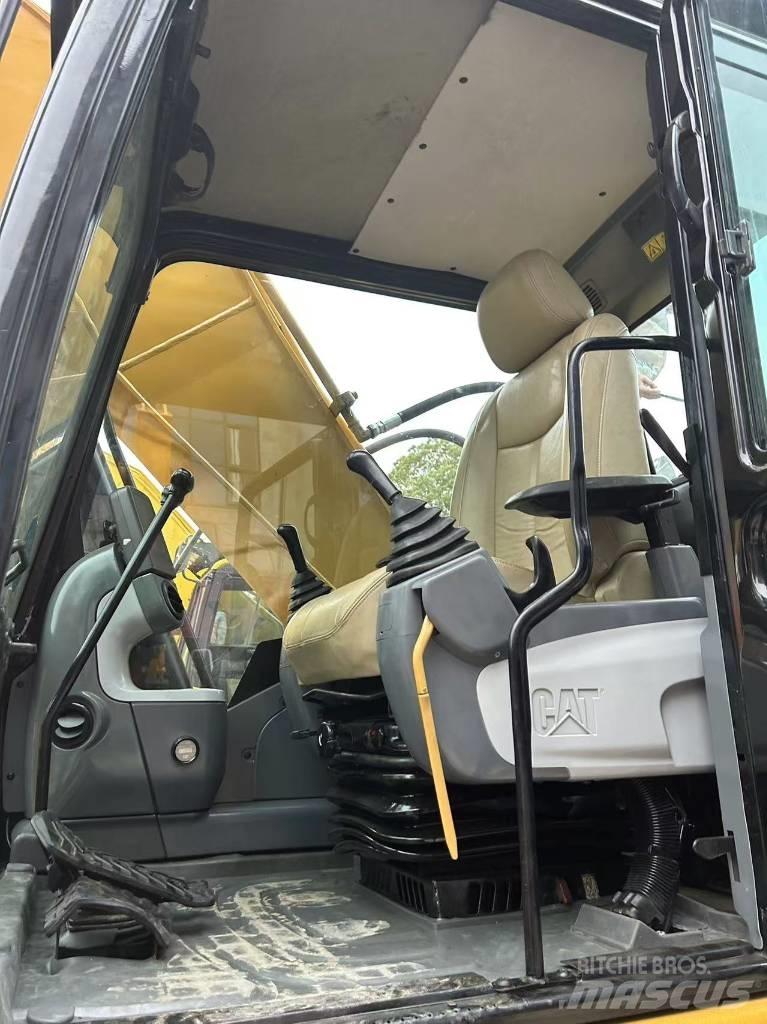 CAT 320 D Bagri goseničarji