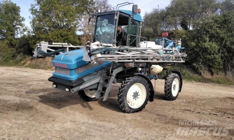 Evrard Alpha 2500 Samohodne škropilnice