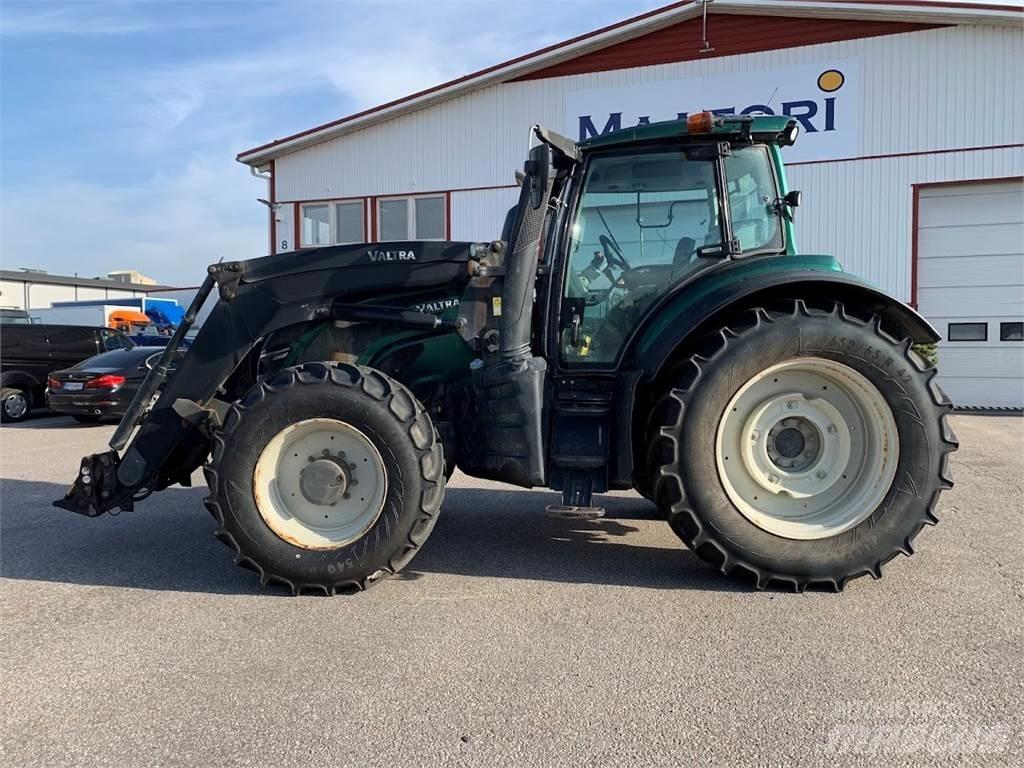 Valtra T234 Direct Traktorji
