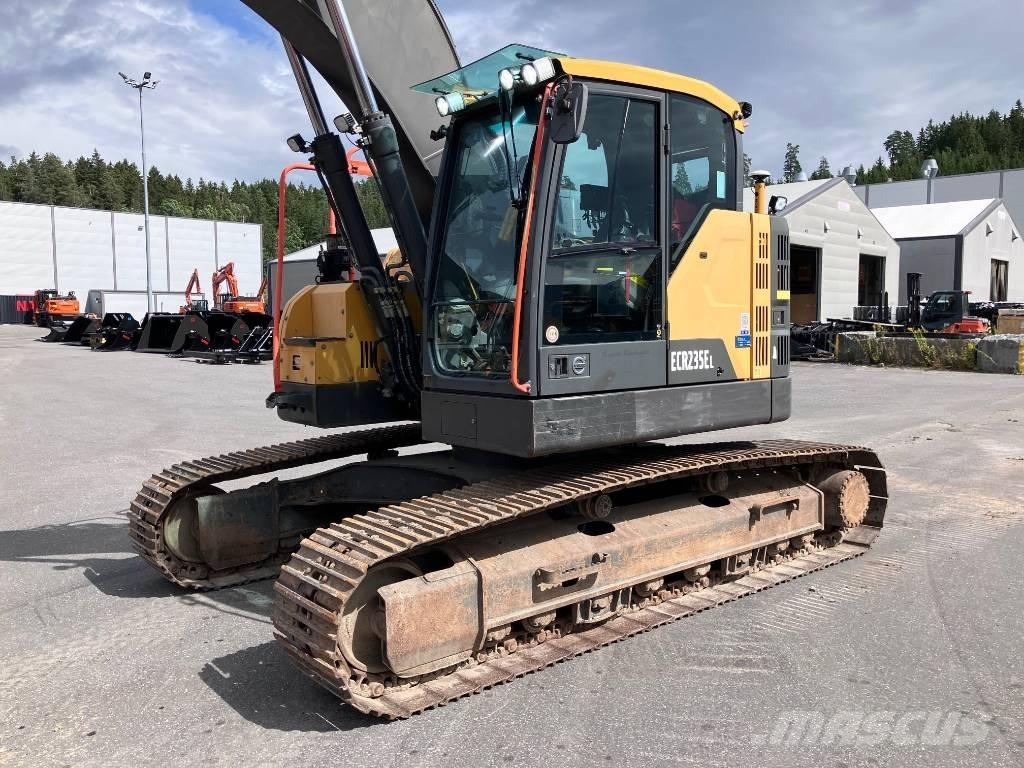 Volvo ECR 235 E Bagri goseničarji