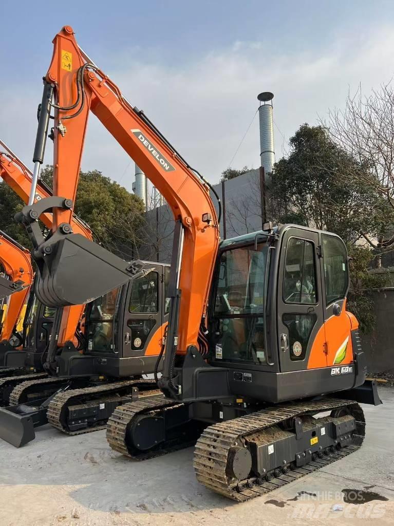 Develon DX 60 E-10 N Mini bagri <7t