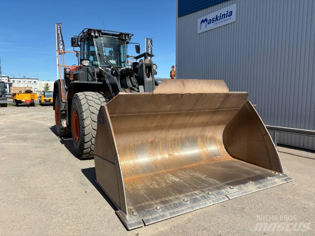 Develon DL480-7 Kolesni nakladalci