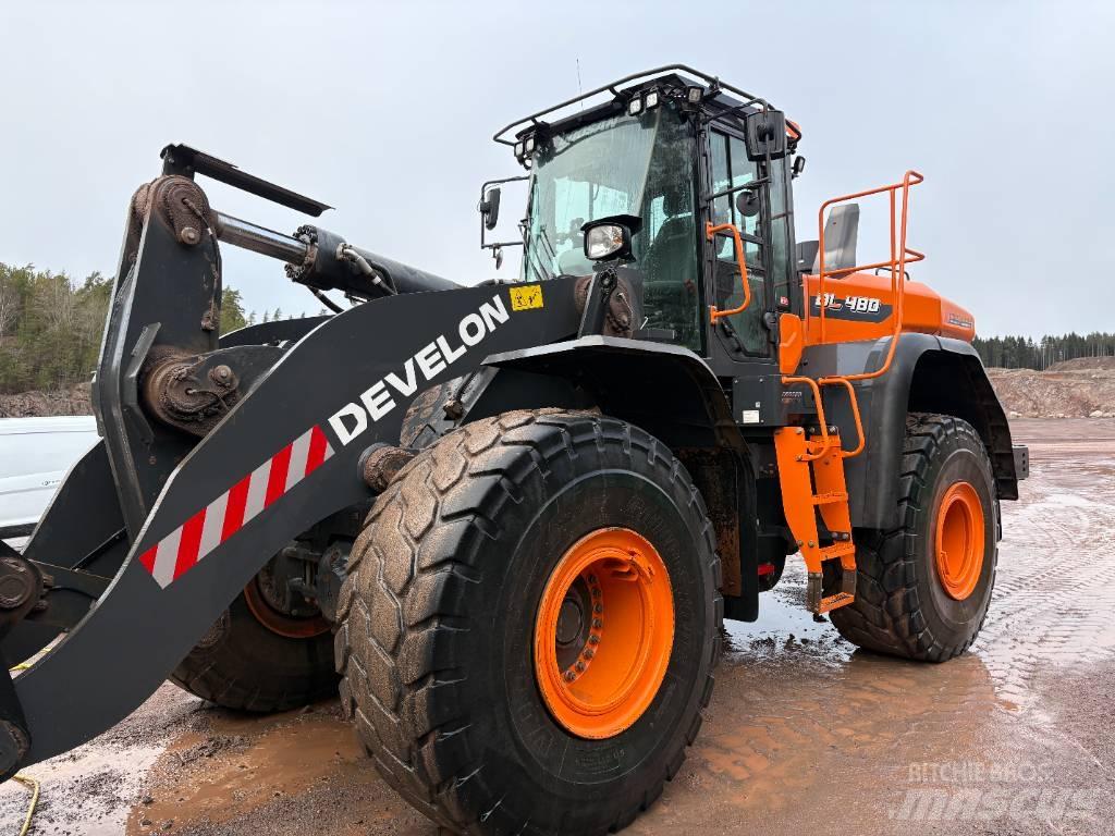 Develon DL480-7 Kolesni nakladalci