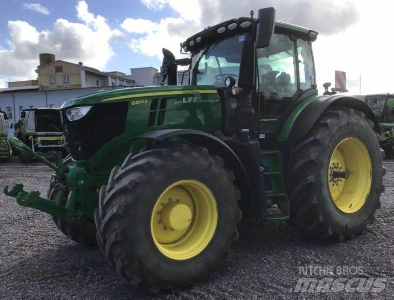 John Deere 6250 R Traktorji