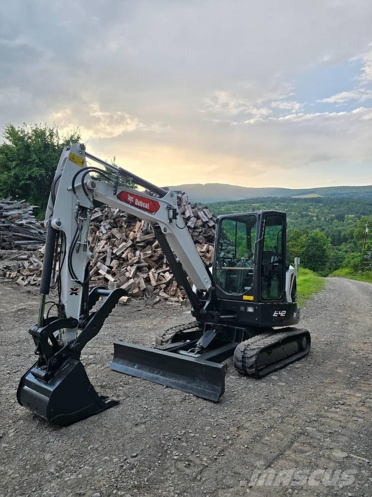 Bobcat E 42 Mini bagri <7t