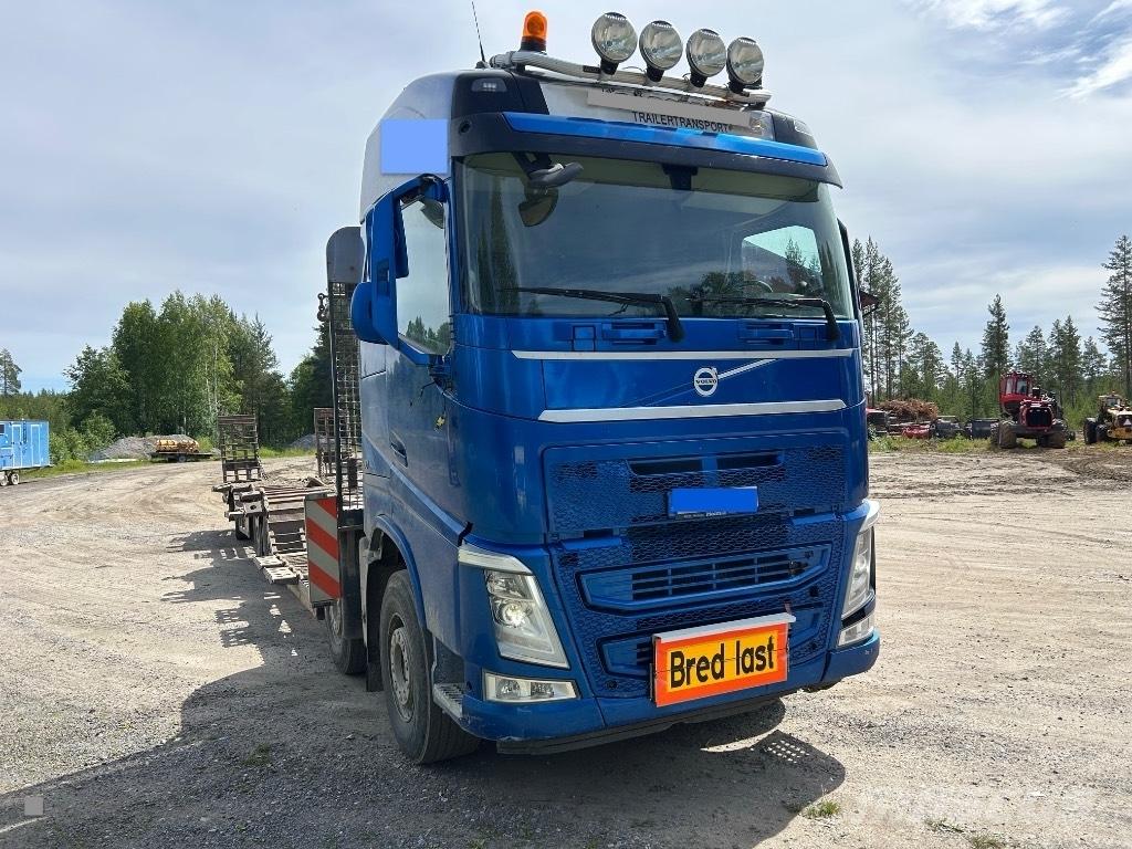 Volvo FH 500 Tovornjaki za prevoz gozdnih strojev