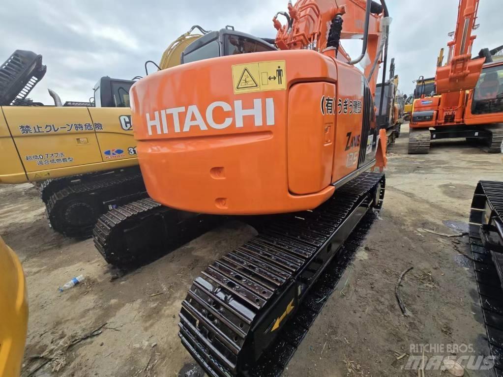 Hitachi ZX 135 US Bagri goseničarji