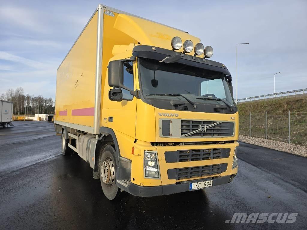 Volvo FM 300 Tovornjaki zabojniki