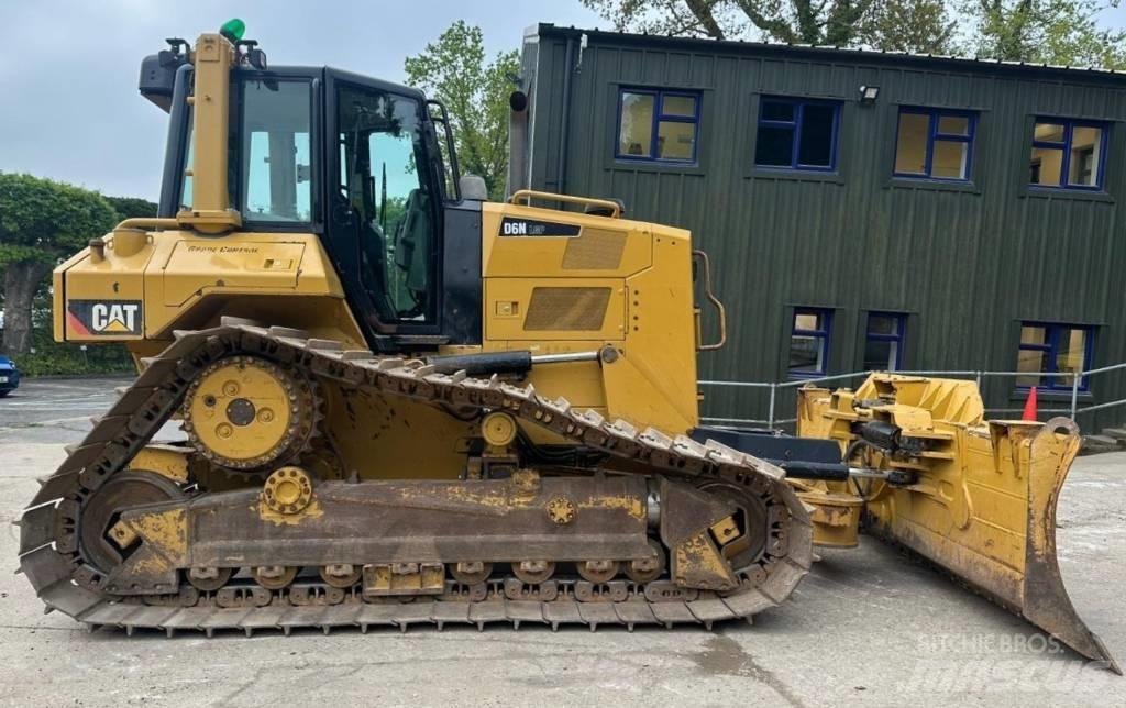 CAT D 6 N LGP Buldožerji goseničarji