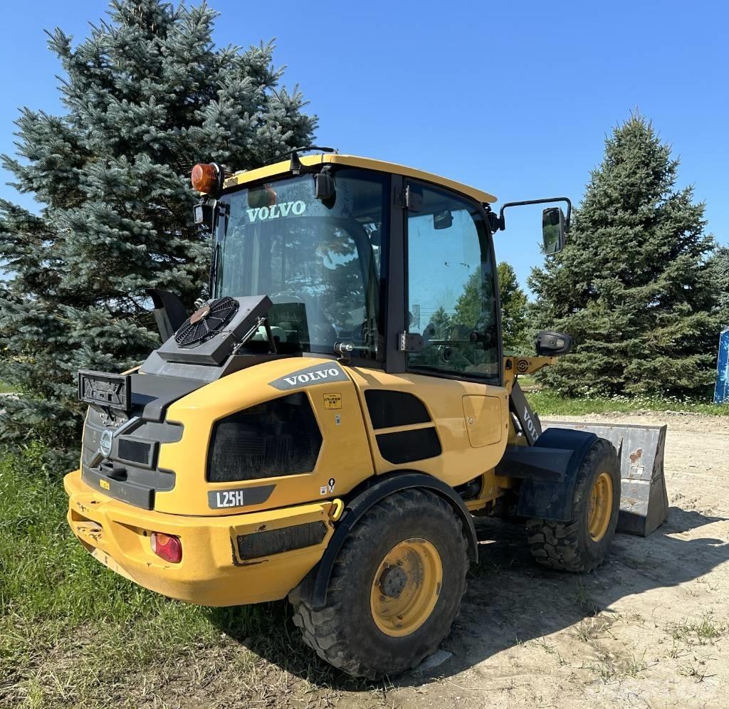 Volvo L 25 H Kolesni nakladalci
