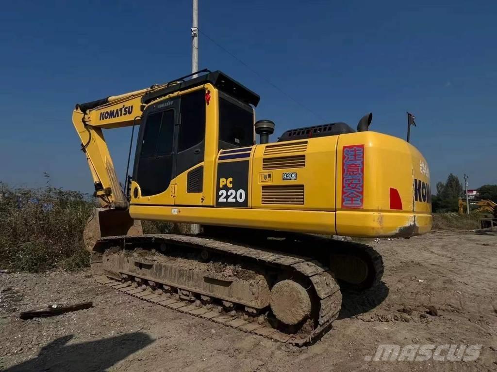 Komatsu PC 220-8 Bagri goseničarji