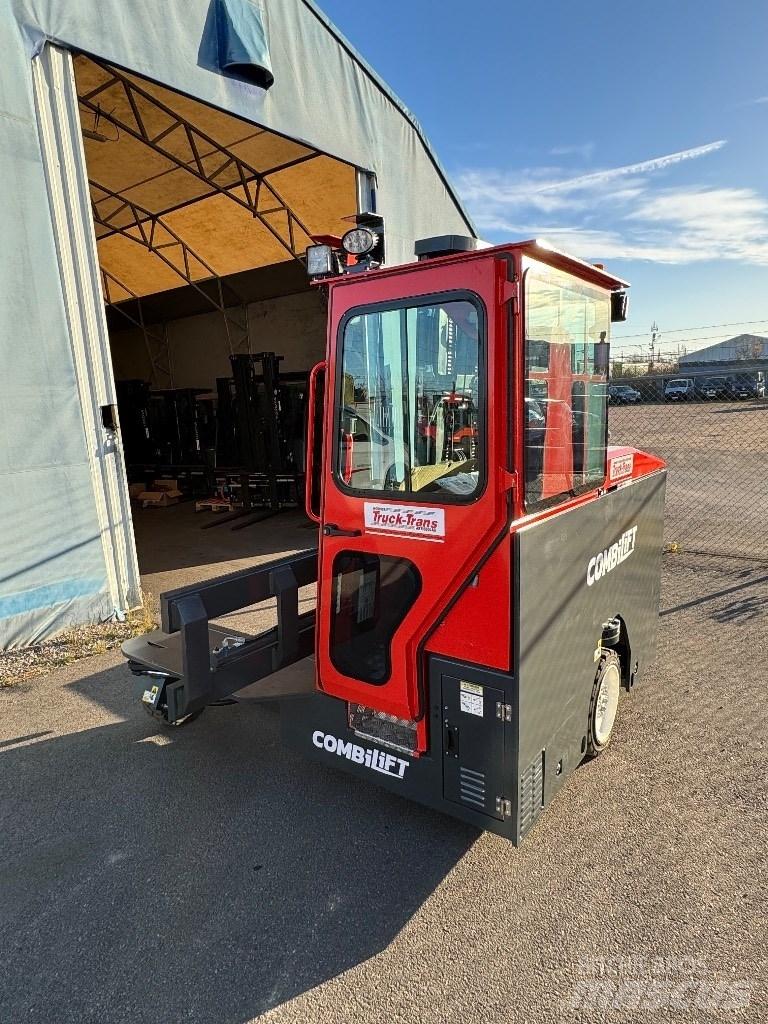 Combilift C3000ET 4-Smerni viličarji
