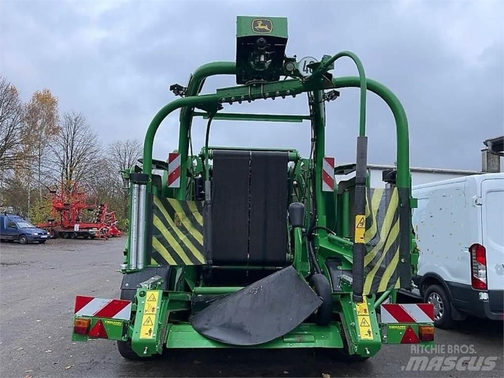 John Deere C451R Balirke (okrogle bale)