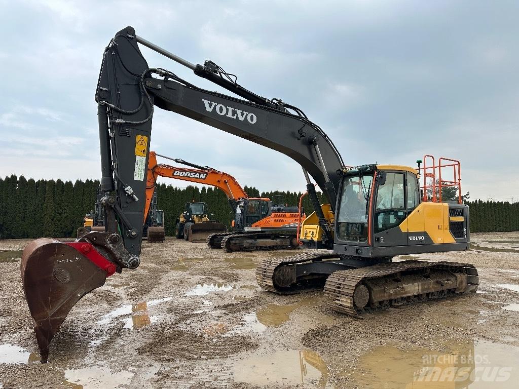Volvo EC 220 EL Bagri goseničarji