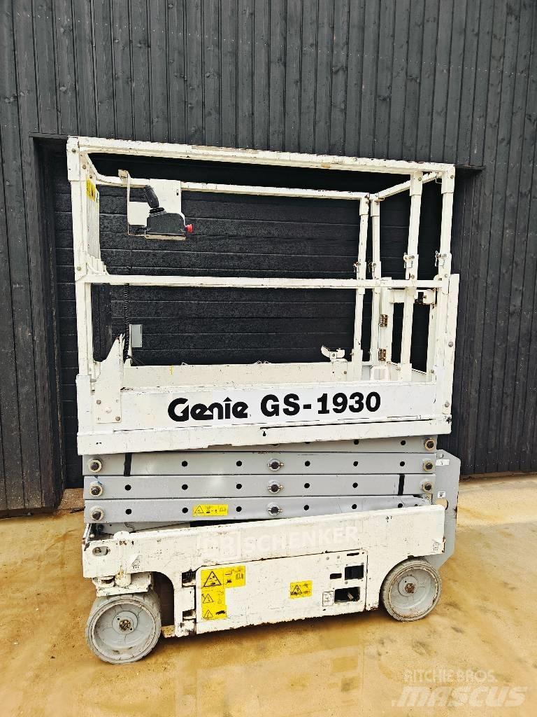 Genie 1930es Škarjaste dvižne ploščadi