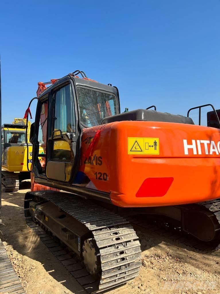 Hitachi ZX 120 Midi bagri 7t – 12t
