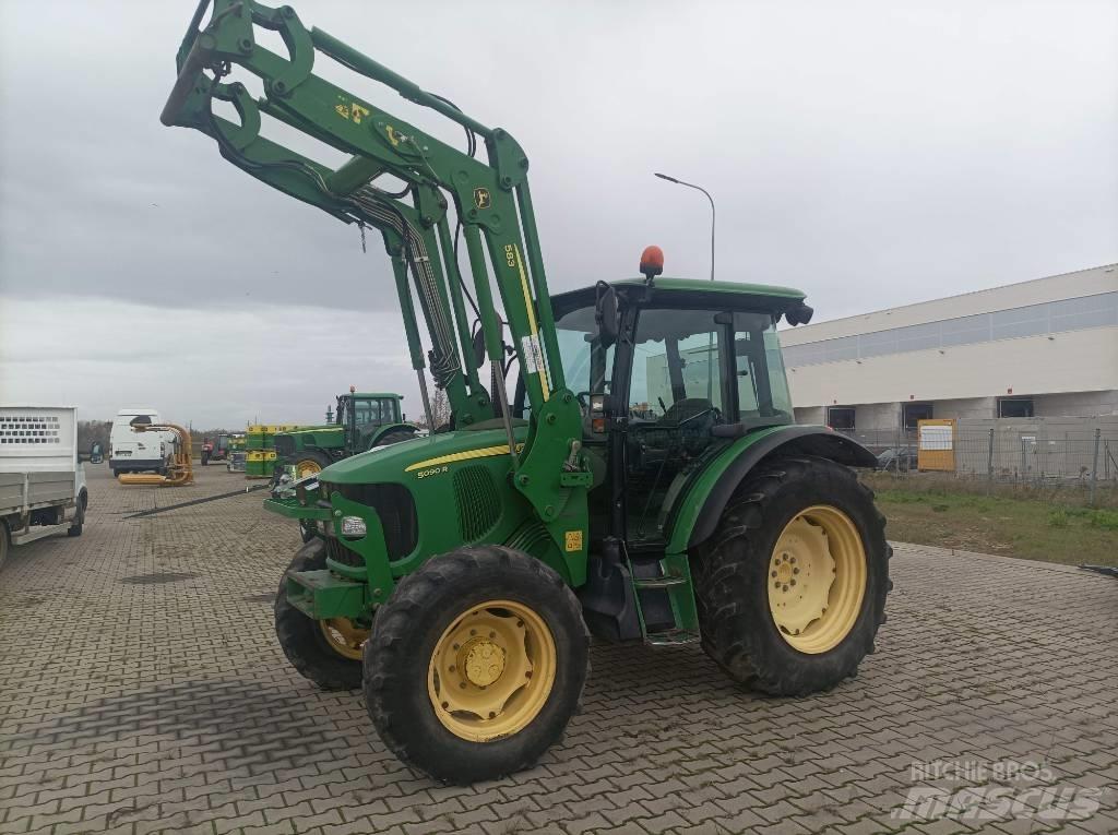 John Deere 5090 R Traktorji