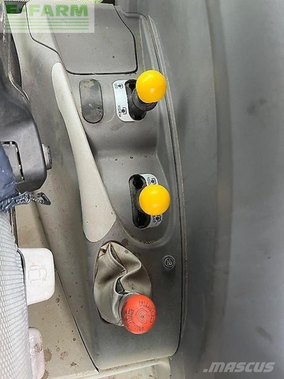 Deutz-Fahr 6120 Traktorji