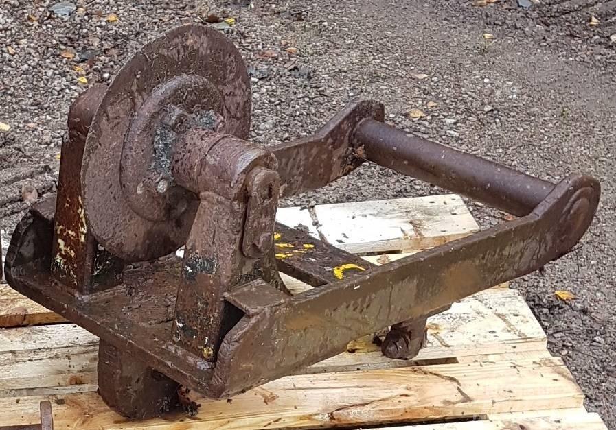  Asfaltsskärare B20 Klešče