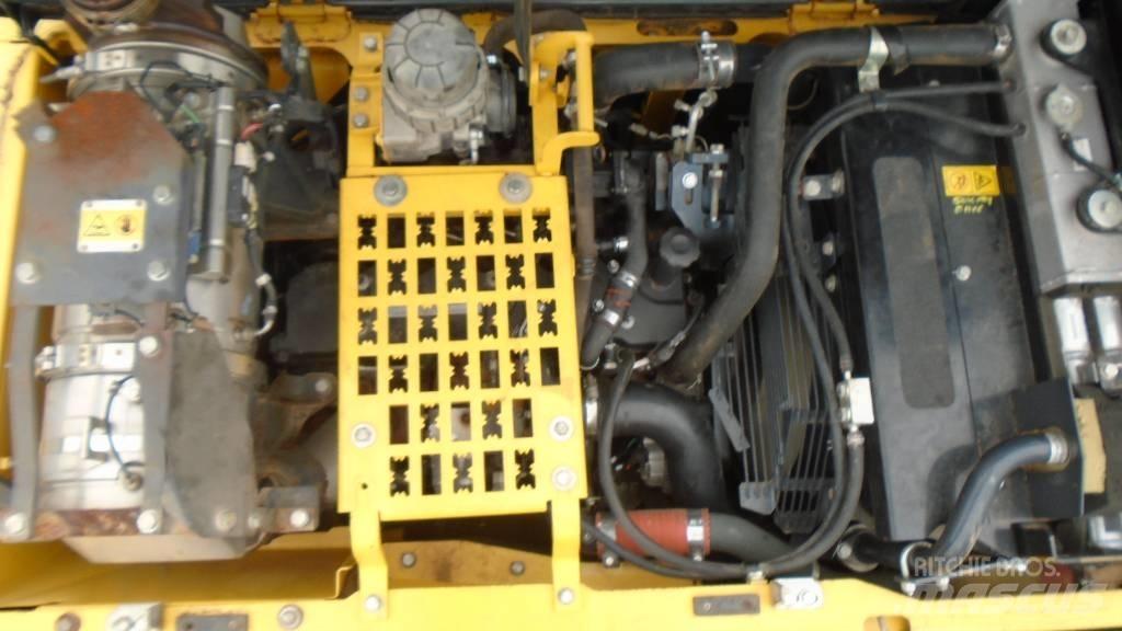 Komatsu 210 LC 10 Bagri goseničarji