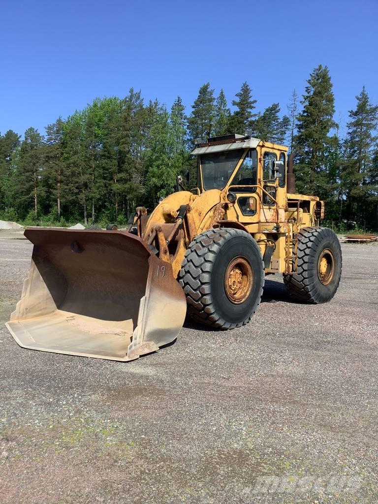CAT 966 C Kolesni nakladalci