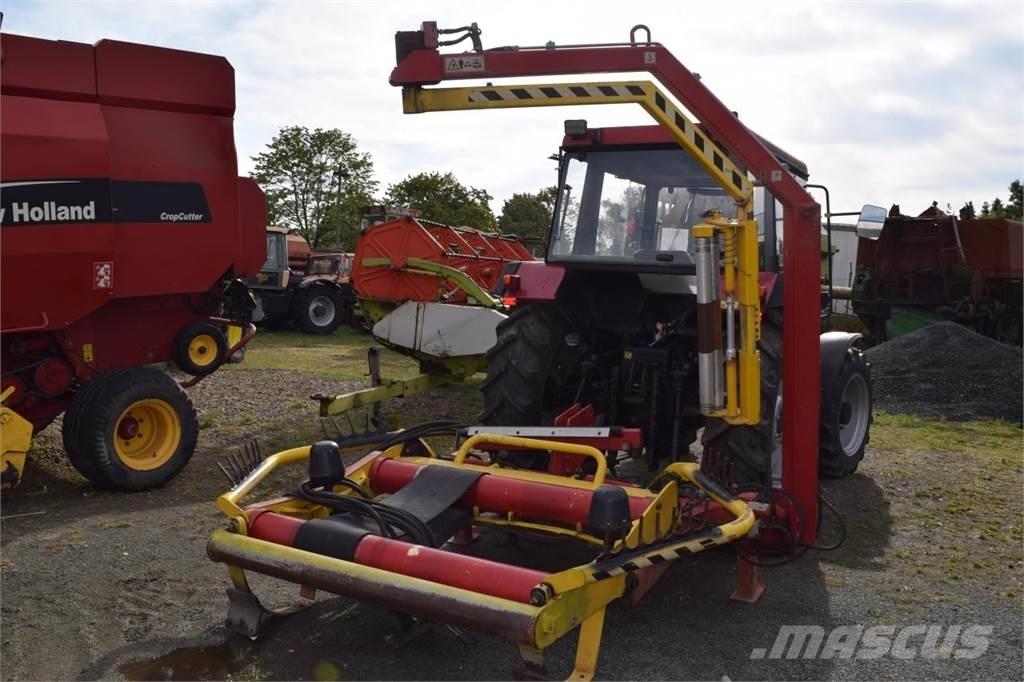 Welger 1500 E Stroji za zavijanje
