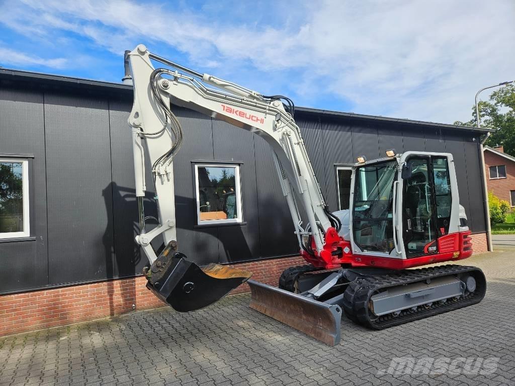 Takeuchi TB 290 Midi bagri 7t – 12t