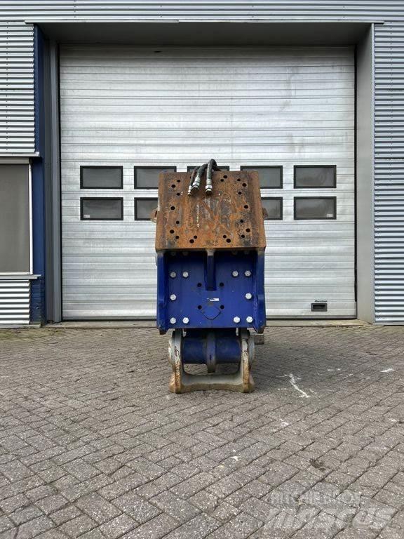Xcentric XR30 Drugi deli