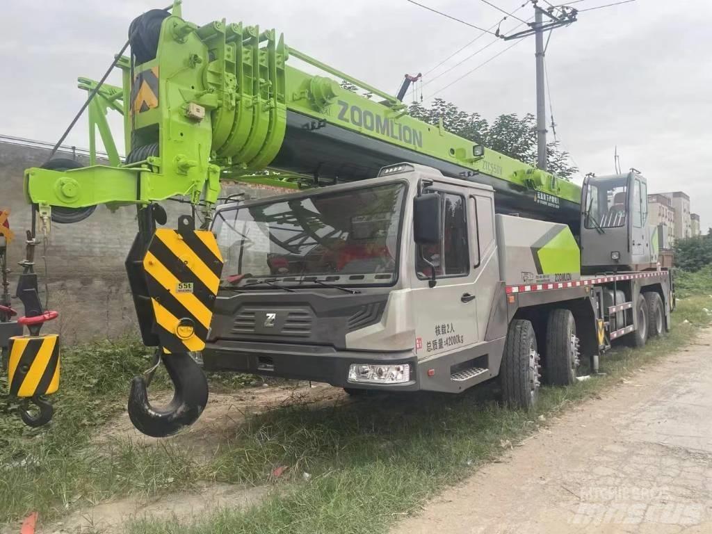 Zoomlion ZTC 500 V Rabljeni žerjavi za vsak teren