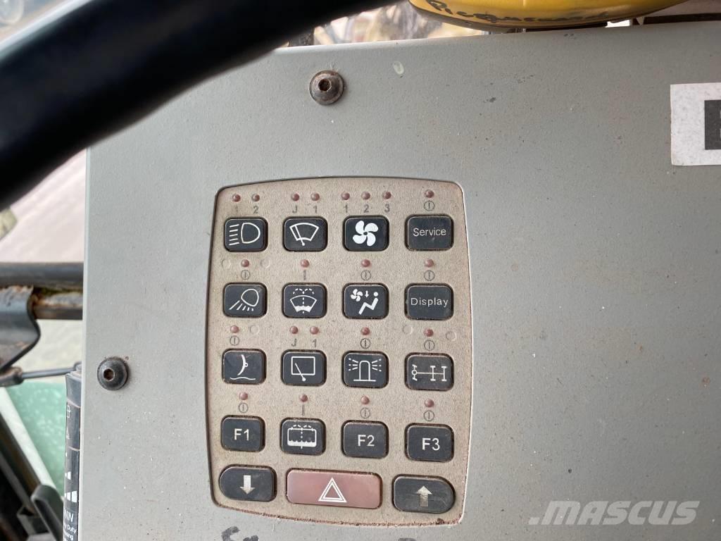 New Holland F 156.6 Grederji