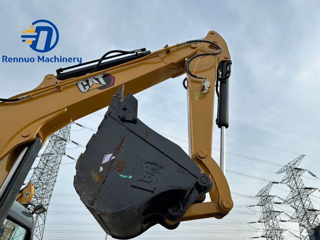 CAT 306E with rubber Mini bagri <7t