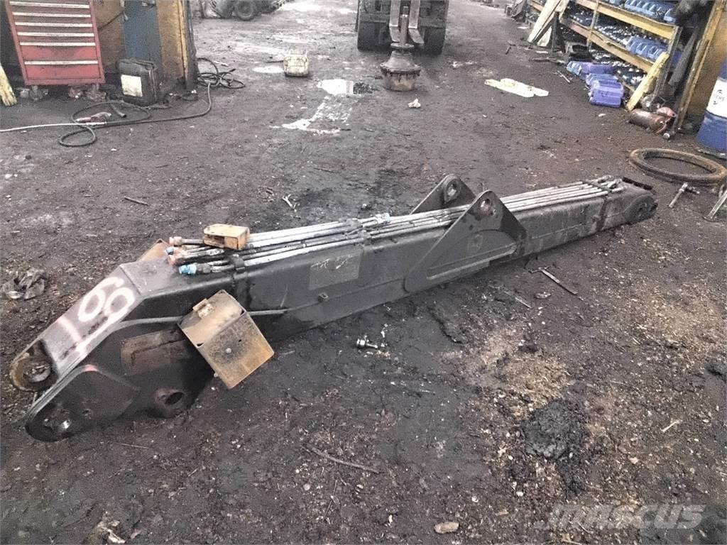 John Deere CF 585 Žerjavi za debla