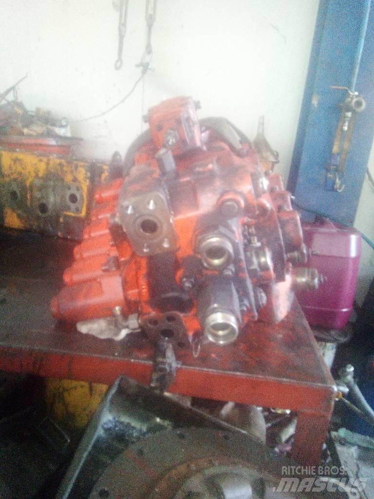 O&K RH 9 LC Hidravlika