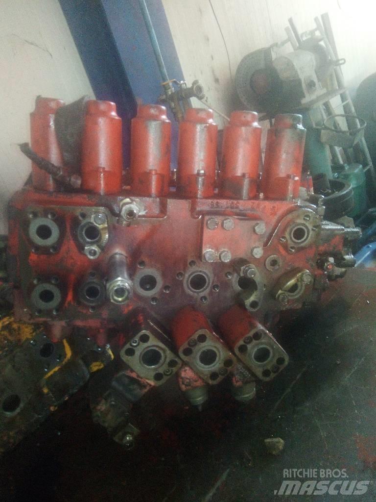 O&K RH 9 LC Hidravlika