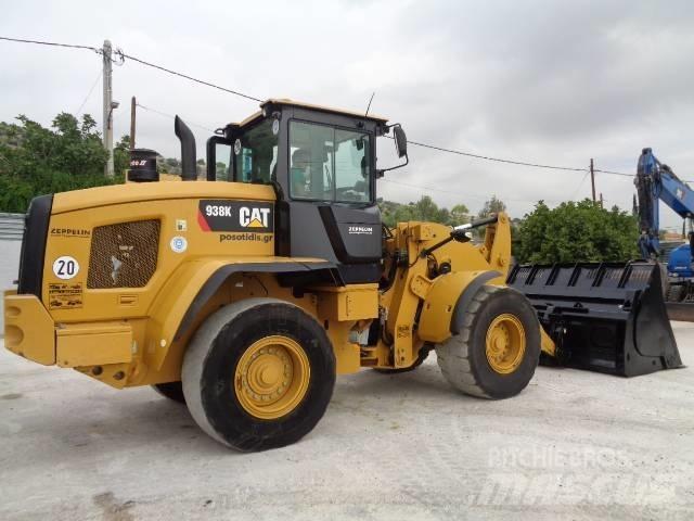 CAT 938 K Kolesni nakladalci
