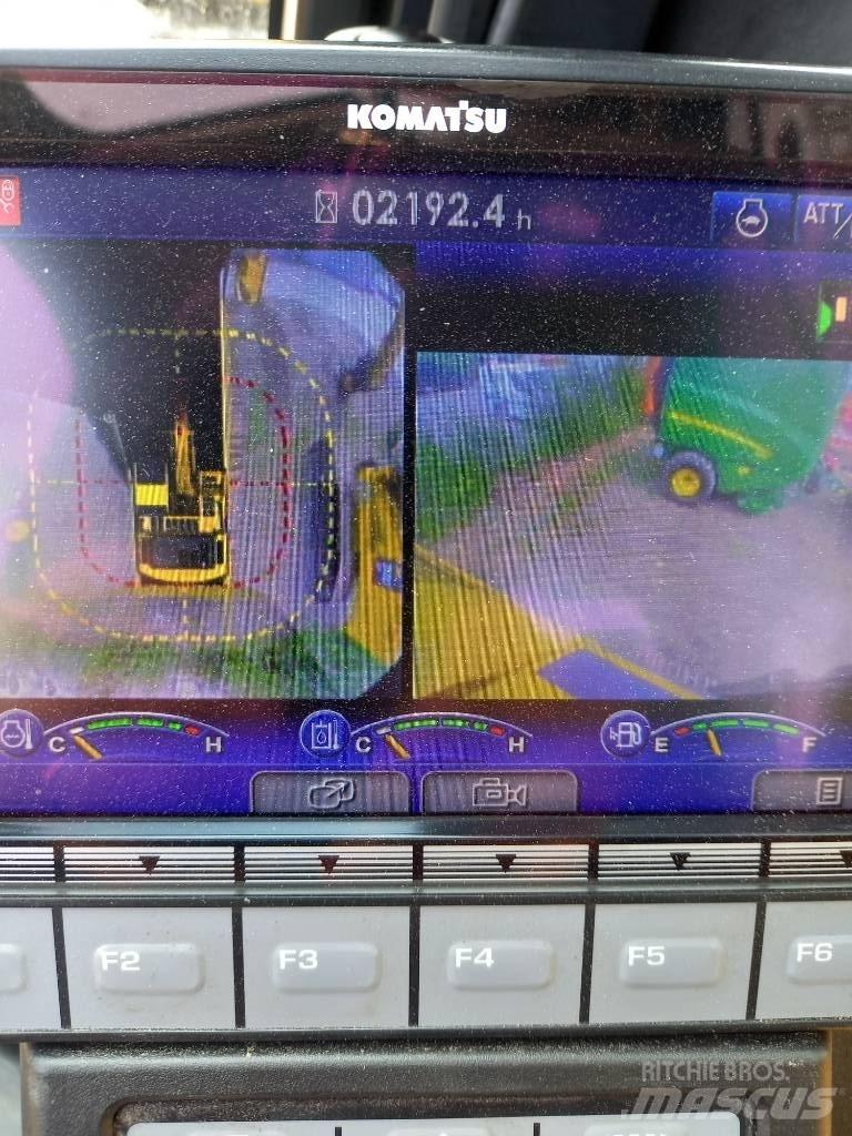 Komatsu PC 240 LC Bagri goseničarji