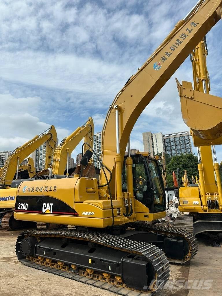 CAT CAT320D Midi bagri 7t – 12t