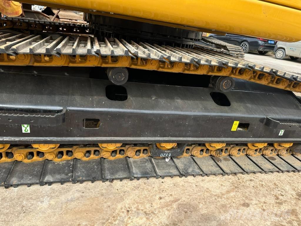 CAT CAT320D Midi bagri 7t – 12t