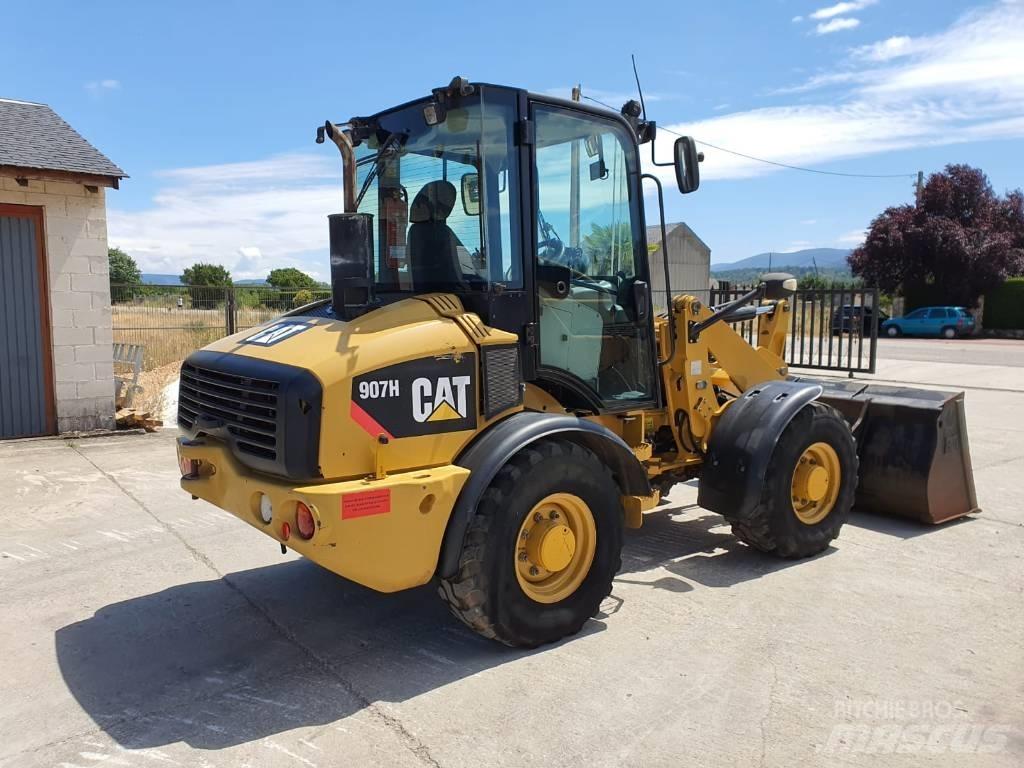 CAT 907 H Kolesni nakladalci