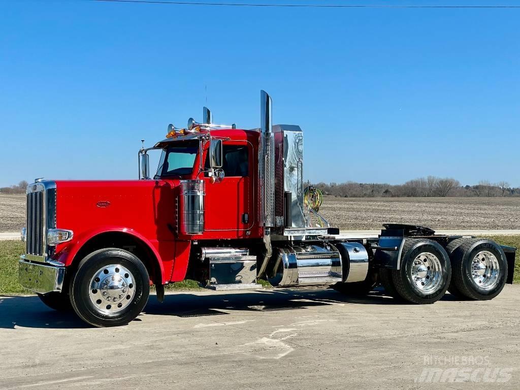 Peterbilt 389 Vlačilci