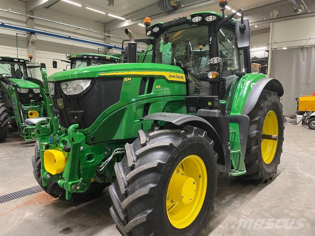 John Deere 6M145 Traktorji