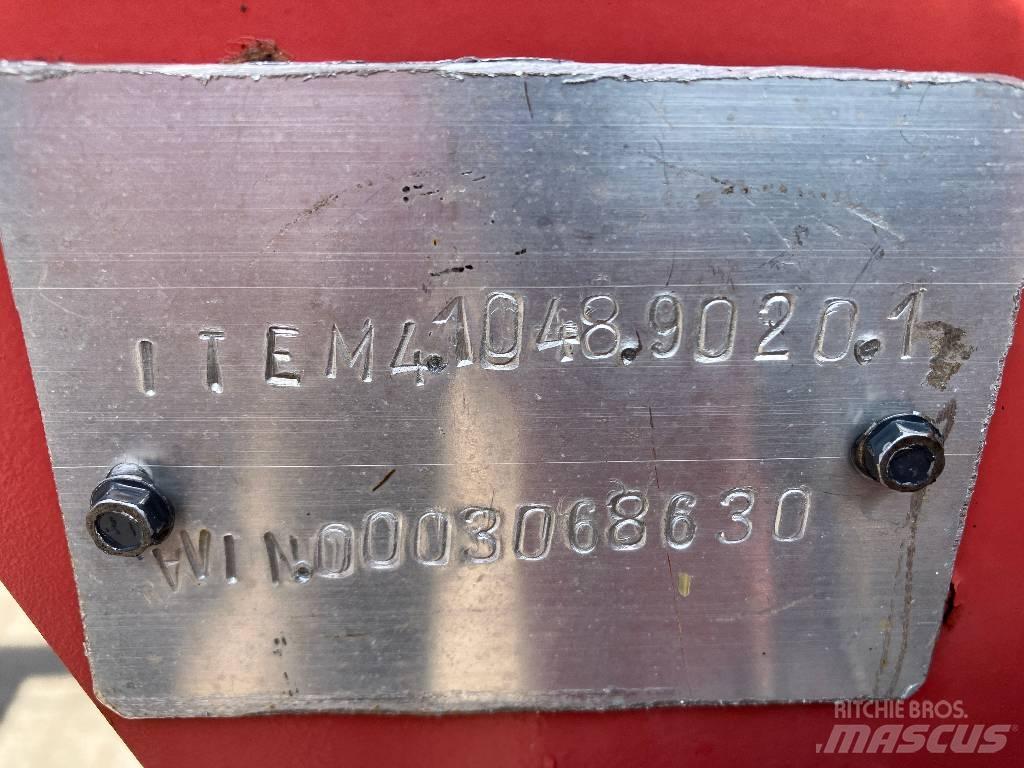 Lely lotus 900 Obračalniki in zgrabljalniki
