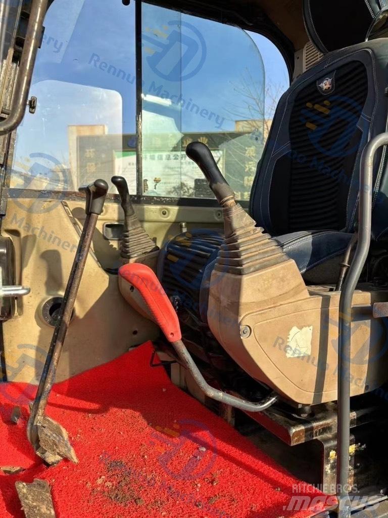 Doosan DH 60 Bagri goseničarji