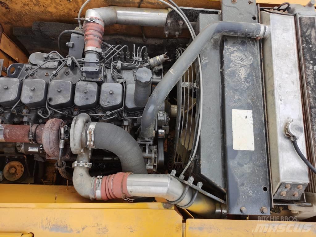 Hyundai R225LC-7 Bagri goseničarji