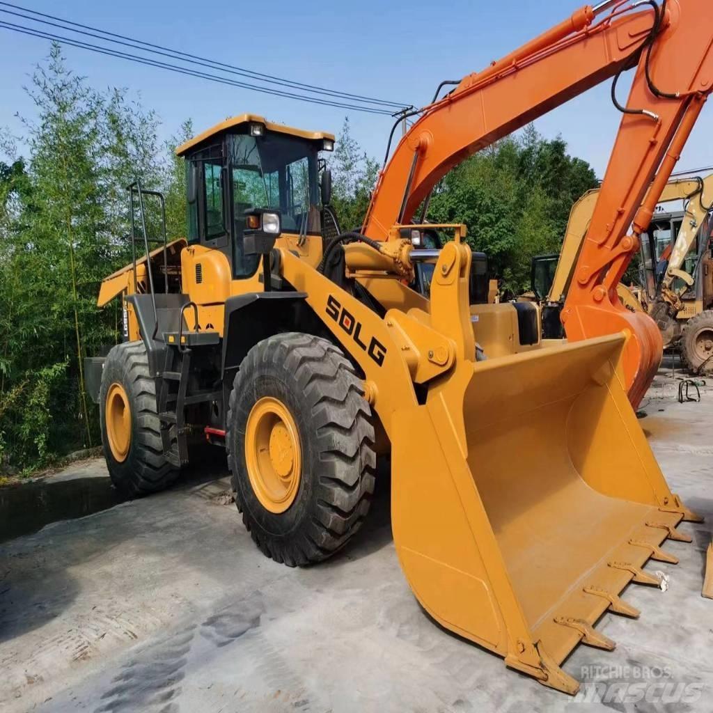 SDLG 956L Kolesni nakladalci