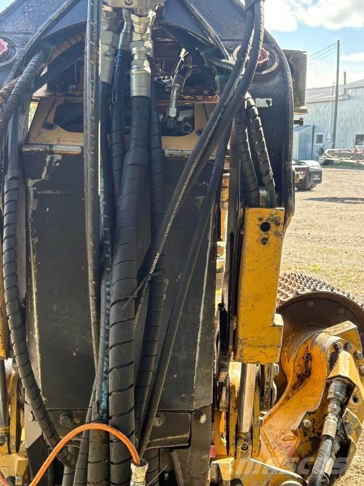 Tigercat TH575 Glave za kombajne