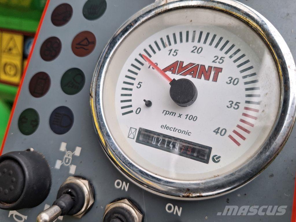 Avant 735 TDL Posebni bagri