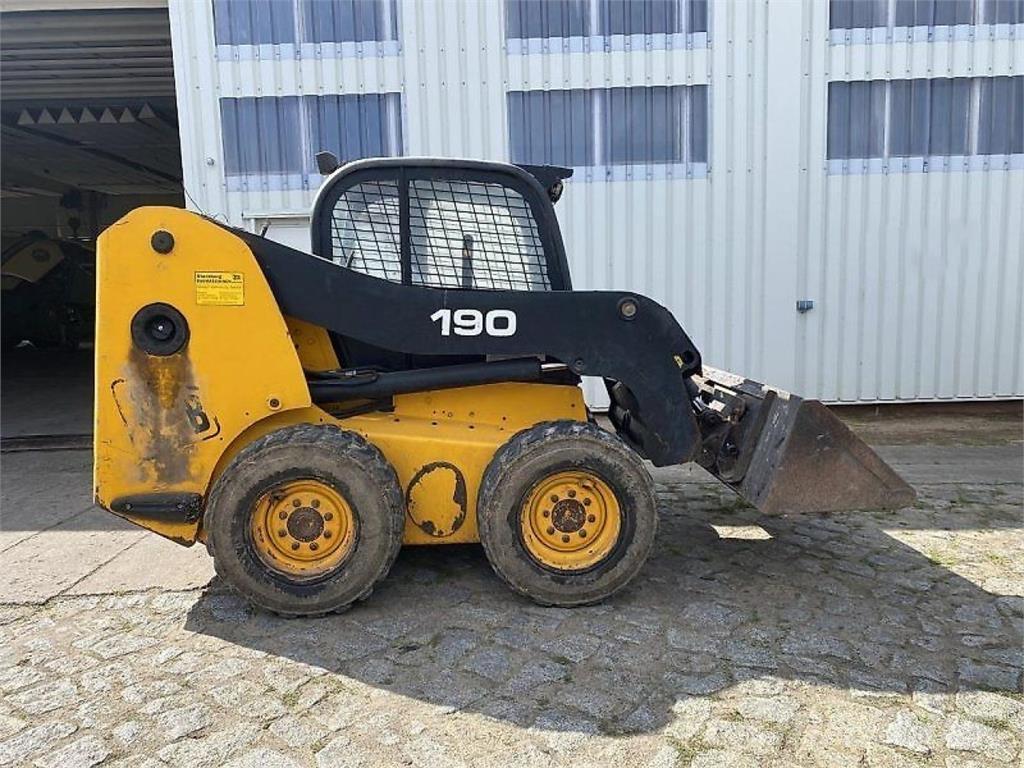 JCB Robot 190 Bagri na kolesih