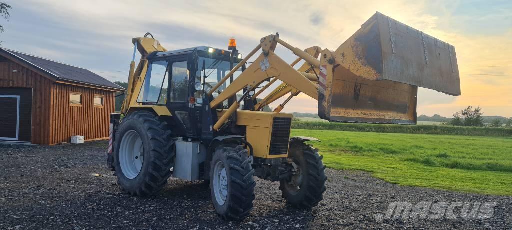 MTZ DEM-114 Traktorji